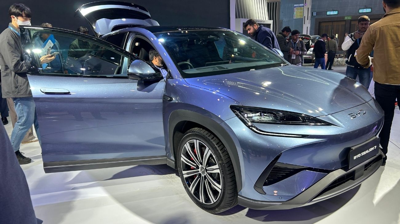 BYD Sealion 7: Unveiled at Bharat Mobility Global Expo 2025
